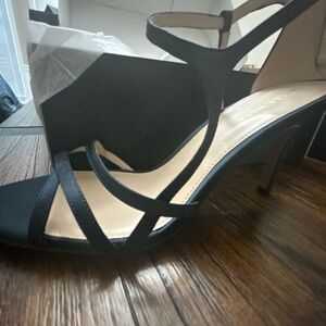 Pelle Moda- Navy/Midnight satin heels. Size 9